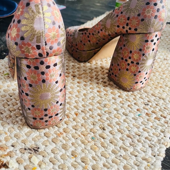 Katy Perry Collections Women's Floral Platform Heels - Pink and Cream size 7.5 - Picture 7 of 8